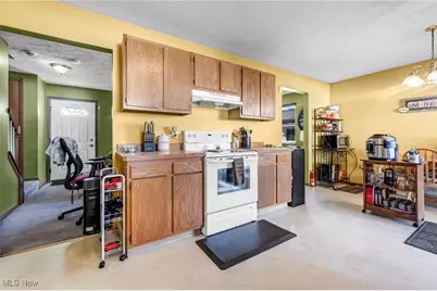 967 Russell Avenue, Akron, OH 44307 - Photo 14