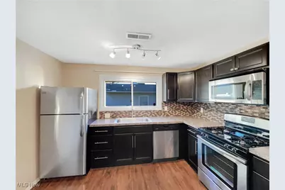 3835 E 364th Street, Willoughby, OH 44094 - Photo 2