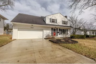 3852 Edinburgh, Austintown, OH 44511 - Photo 2