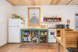 169 Kinderhook Rdg Rd, Newport, OH 45768 - Photo 8