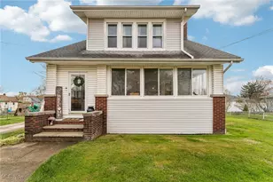 2670 Albrecht Ave, Akron, OH 44312 - Photo 1