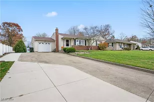 375 Grant Ave, Mogadore, OH 44260 - Photo 2