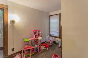 136 Charles Ave SE, Warren, OH 44483 - Photo 16