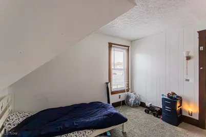 136 Charles Avenue SE, Warren, OH 44483 - Photo 14