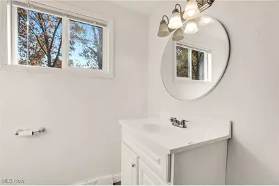 4847 Hollyview Drive, Vermilion, OH 44089 - Photo 18