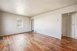 827 E Avondale Ave, Youngstown, OH 44502 - Photo 6