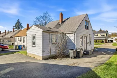 827 E Avondale Avenue, Youngstown, OH 44502 - Photo 18