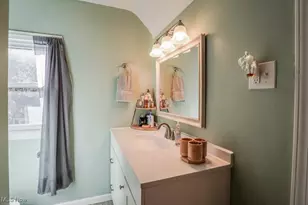 2216 Mt Vernon Blvd NW, Canton, OH 44709 - Photo 22