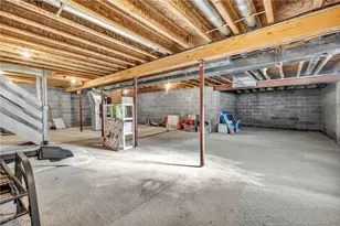 1393 Waters Edge Dr, Akron, OH 44313 - Photo 40