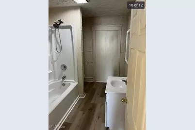 177 Spellman Court, Akron, OH 44305 - Photo 8