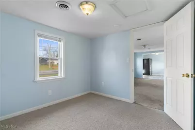 9622 Ravenna Road, Twinsburg, OH 44087 - Photo 10