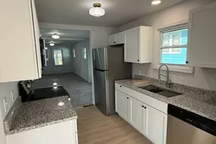 2679 Edwin Ave, Akron, OH 44314 - Photo 8