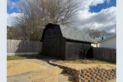 2679 Edwin Avenue, Akron, OH 44314 - Photo 4