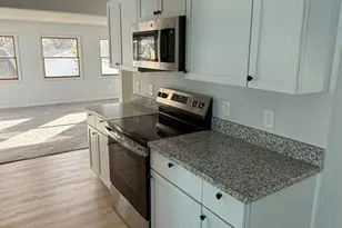 2679 Edwin Ave, Akron, OH 44314 - Photo 10