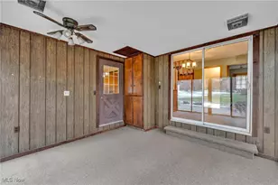 881 Shullo Dr, Akron, OH 44313 - Photo 36