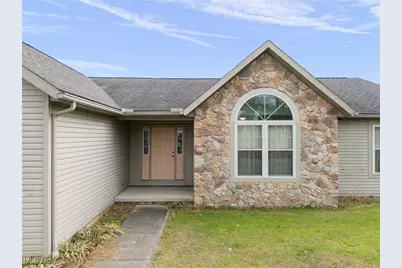 8546 Mapleton Street SE, East Canton, OH 44730 - Photo 4