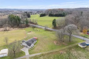 8546 Mapleton St SE, East Canton, OH 44730 - Photo 10