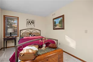 309 Highland Park Dr, Elyria, OH 44035 - Photo 38