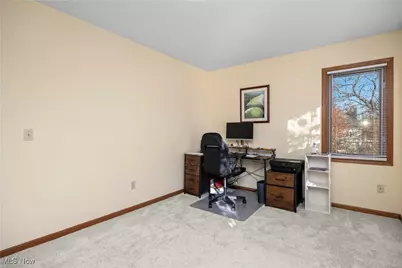 309 Highland Park Drive, Elyria, OH 44035 - Photo 32