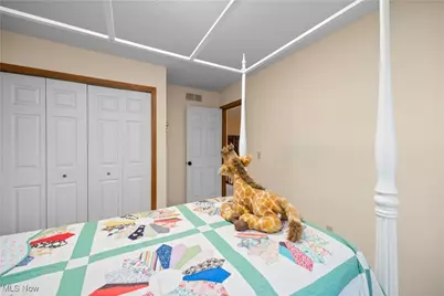 309 Highland Park Drive, Elyria, OH 44035 - Photo 36