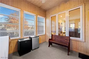 309 Highland Park Dr, Elyria, OH 44035 - Photo 30