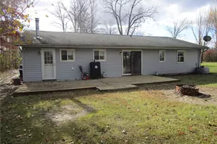 214 Ashtabula Point, Roaming Shores, OH 44084 - Photo 8