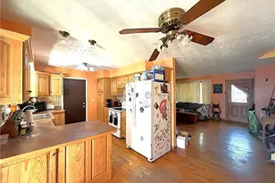 737 Dunny Ave, Sheffield Lake, OH 44054 - Photo 8