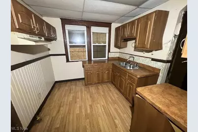 10802 Garfield Avenue, Loveland, OH 44108 - Photo 6