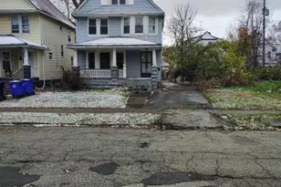 10802 Garfield Ave, Loveland, OH 44108 - Photo 2