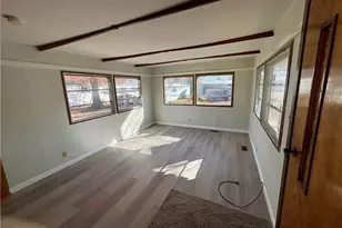 20 Van Ess Dr, Olmsted Falls, OH 44138 - Photo 8