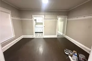 3074 W 25th St, Loveland, OH 44113 - Photo 4