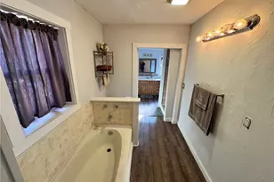 102 E Brookside Ave, Akron, OH 44301 - Photo 16