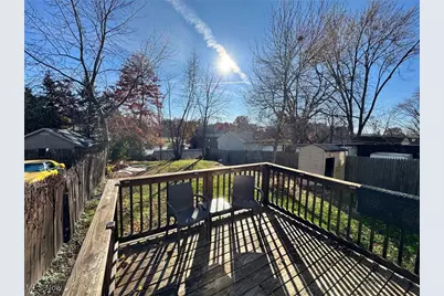 102 E Brookside Avenue, Akron, OH 44301 - Photo 2