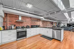 635 W Lakeside Ave, Loveland, OH 44113 - Photo 10