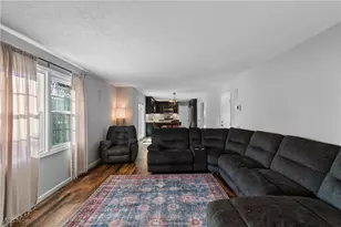 5440 Vermouth St NW, North Canton, OH 44720 - Photo 4