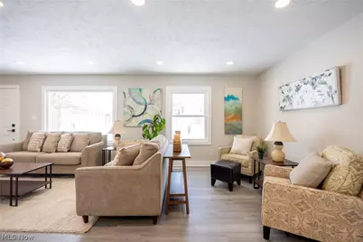 5361 Diana Lynn Drive, Stow, OH 44224 - Photo 6