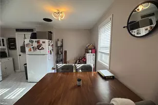 1445 W 52nd St, Loveland, OH 44102 - Photo 8