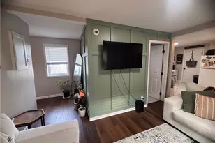 1445 W 52nd St, Loveland, OH 44102 - Photo 10