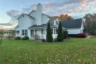 11525 Rapp Rd, New Middletown, OH 44442 - Photo 2