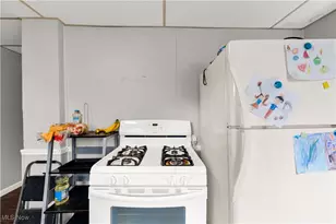 1350 E Erie Ave, Lorain, OH 44052 - Photo 22