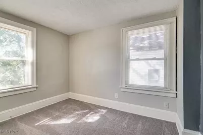 920 Bloomfield Avenue, Akron, OH 44302 - Photo 26