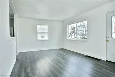 1810 Northfield Avenue NW, Warren, OH 44485 - Photo 4