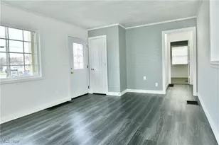 1810 Northfield Ave NW, Warren, OH 44485 - Photo 6