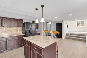 27 Delaware Trail, Malvern, OH 44644 - Photo 6