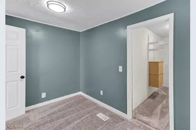 27 Delaware Trail, Malvern, OH 44644 - Photo 22