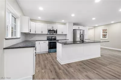 69 E Grant Street, Alliance, OH 44601 - Photo 10