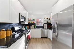 9918 Quebec Ave, Loveland, OH 44106 - Photo 14