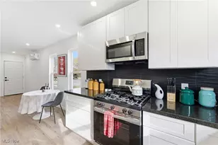 9918 Quebec Ave, Loveland, OH 44106 - Photo 18