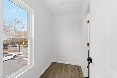 9918 Quebec Avenue, Loveland, OH 44106 - Photo 26