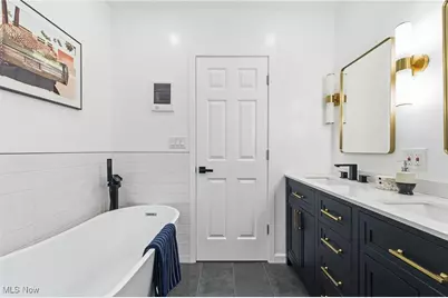 9918 Quebec Avenue, Loveland, OH 44106 - Photo 30